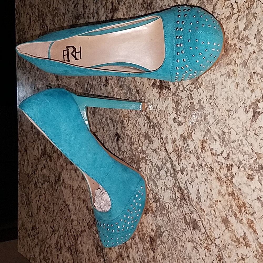 FRH Teal Suede Heels